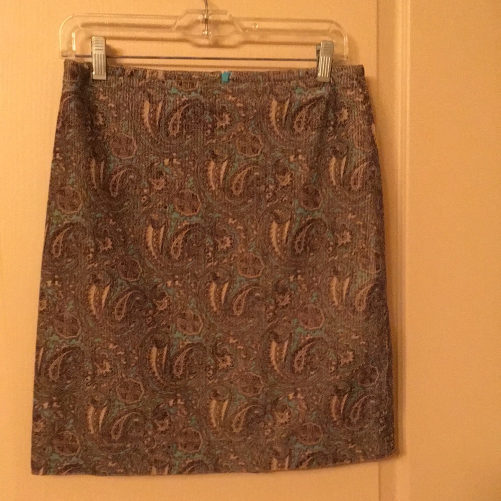 Corduroy skirt